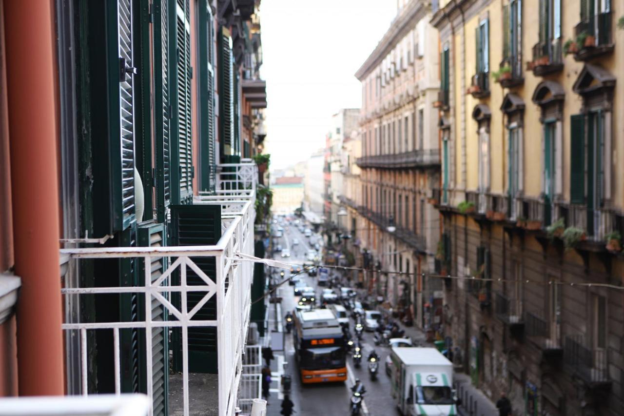 Piazza Dante Suites By Wonderful Italy เนเปิลส์ ภายนอก รูปภาพ
