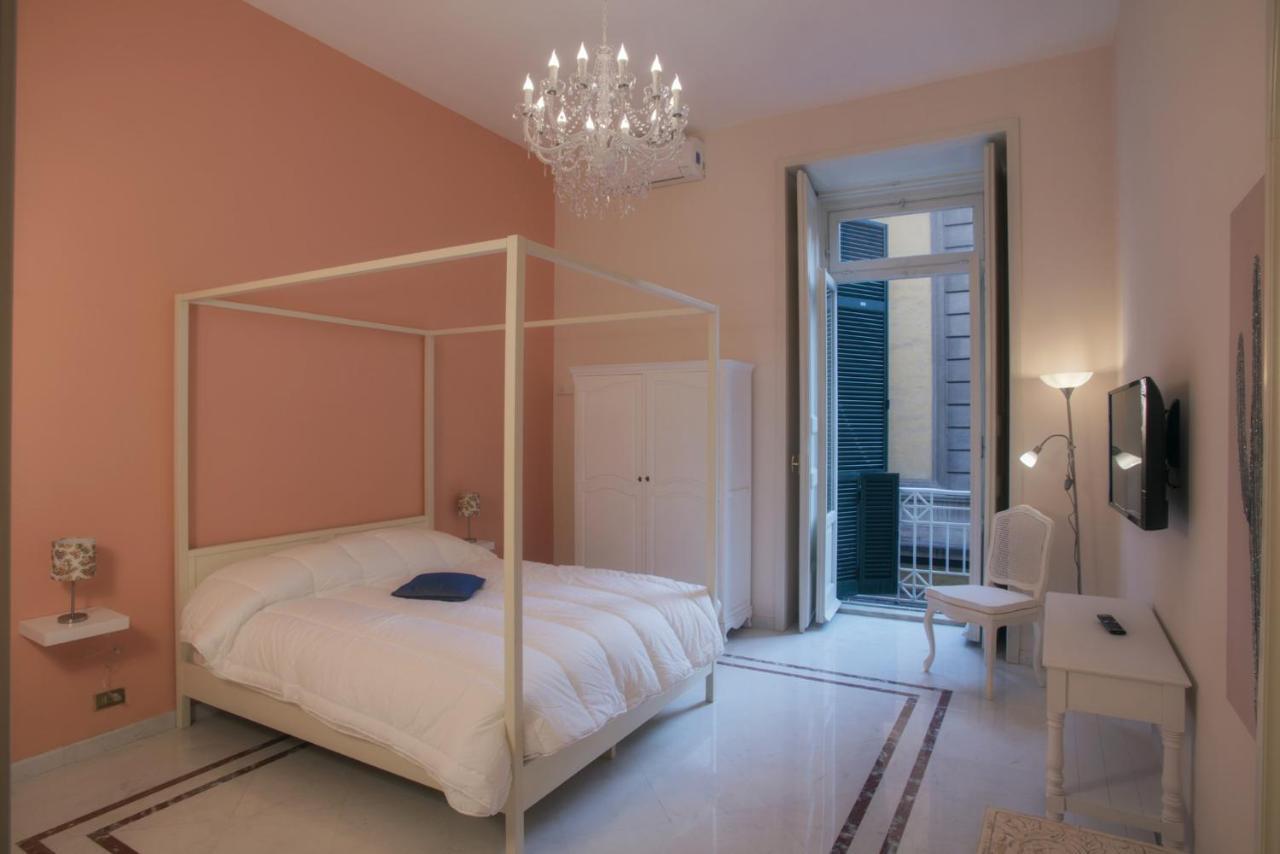 Piazza Dante Suites By Wonderful Italy เนเปิลส์ ภายนอก รูปภาพ