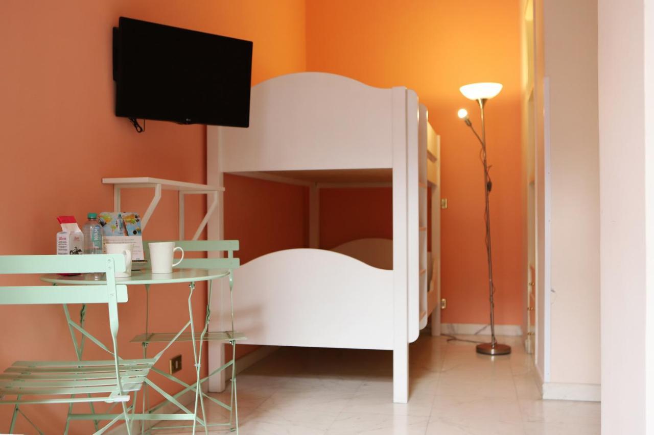 Piazza Dante Suites By Wonderful Italy เนเปิลส์ ภายนอก รูปภาพ