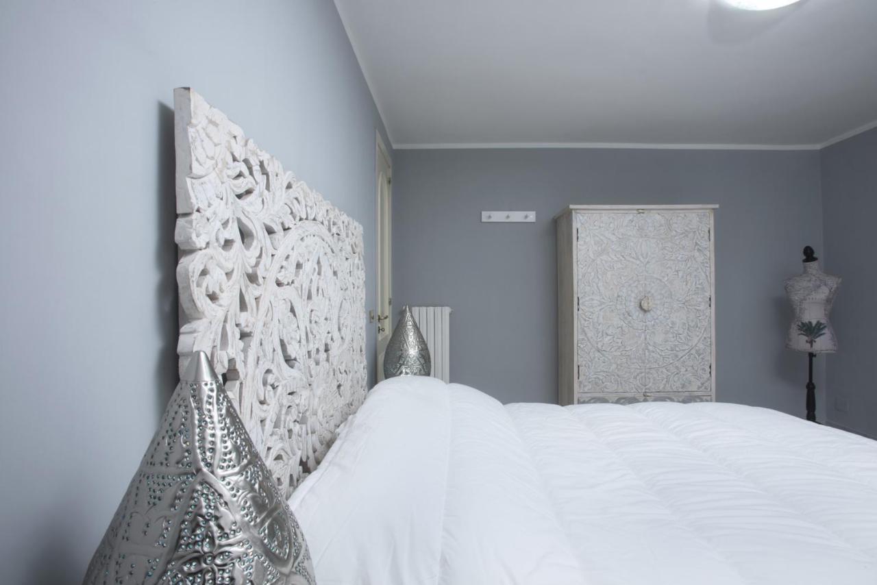 Piazza Dante Suites By Wonderful Italy เนเปิลส์ ภายนอก รูปภาพ