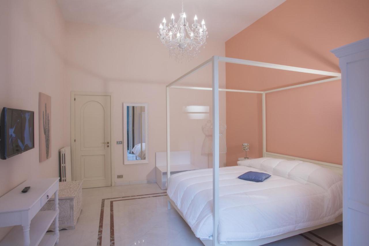 Piazza Dante Suites By Wonderful Italy เนเปิลส์ ภายนอก รูปภาพ