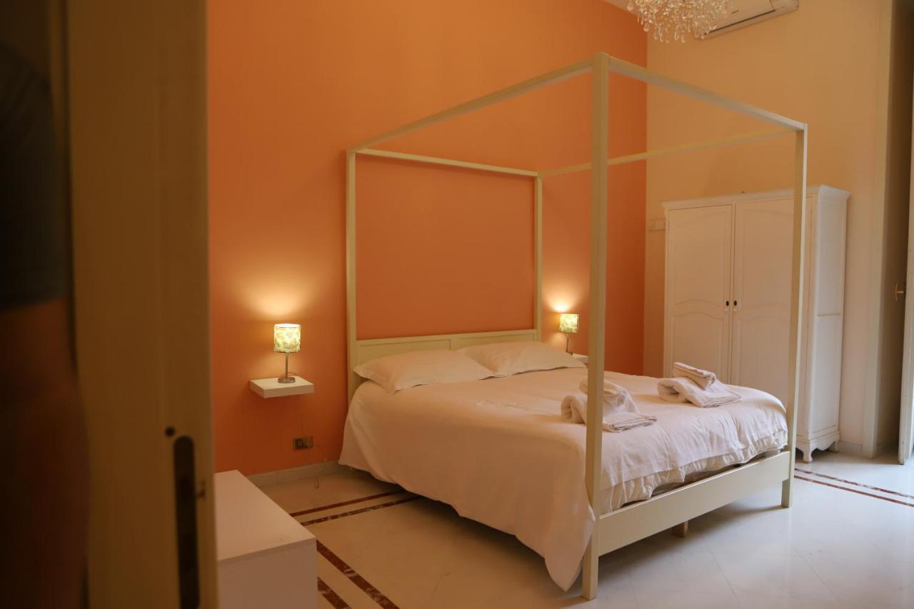 Piazza Dante Suites By Wonderful Italy เนเปิลส์ ภายนอก รูปภาพ