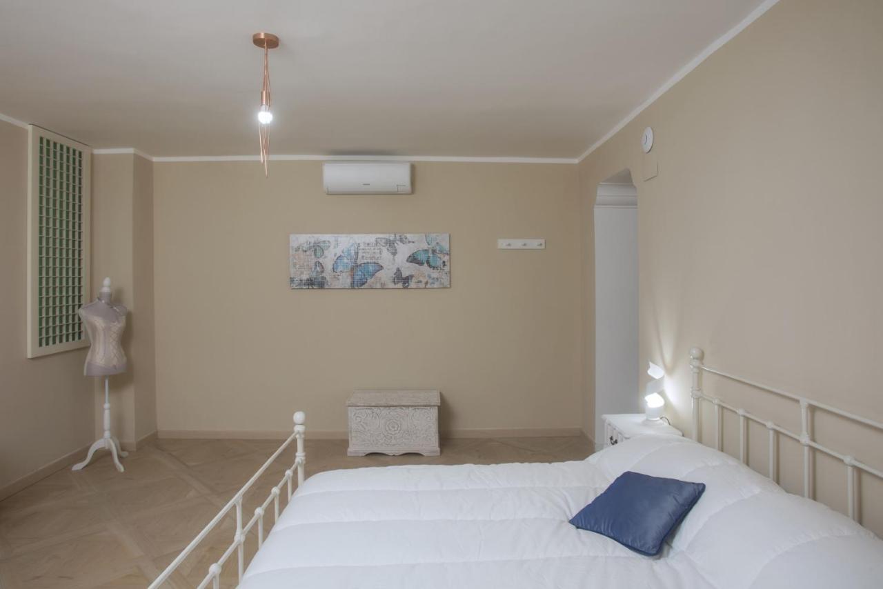 Piazza Dante Suites By Wonderful Italy เนเปิลส์ ภายนอก รูปภาพ
